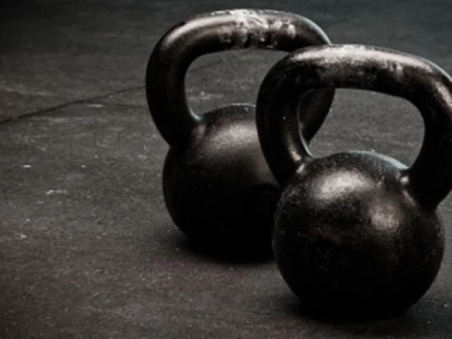 Corona virus in lockdown le kettlebell servono davvero per sviluppare i muscoli?