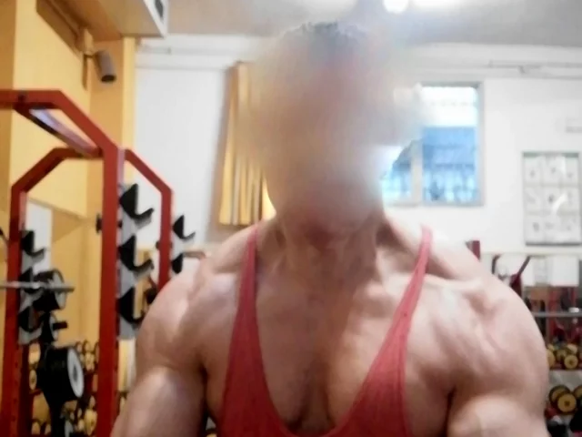 Usare sempre carichi pesanti in palestra funziona?